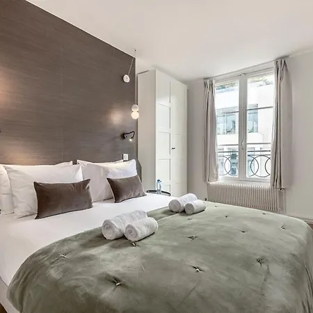 Lejlighed 42#opera #louvre #paris02 #2bedrooms #ac *