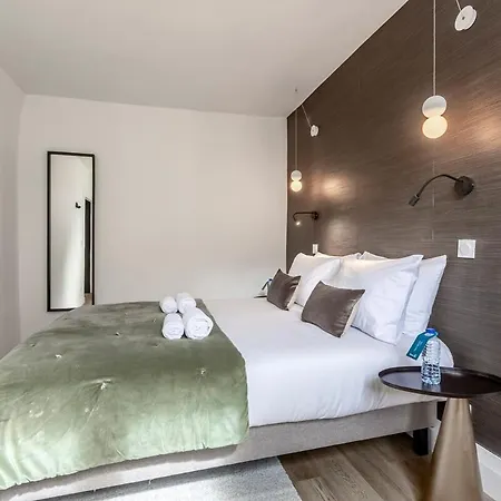 42#opera #louvre #paris02 #2bedrooms #ac